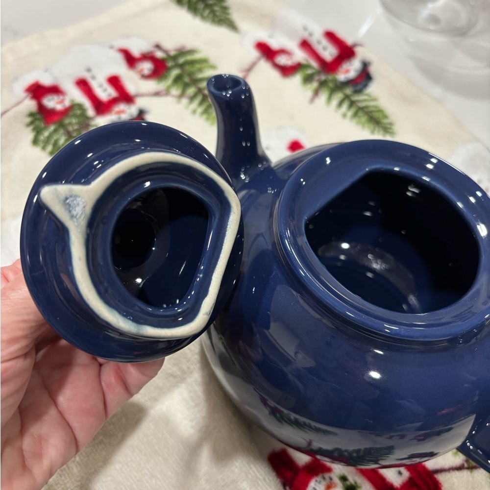 Ceramic Blue teapot - Picture 3 of 3